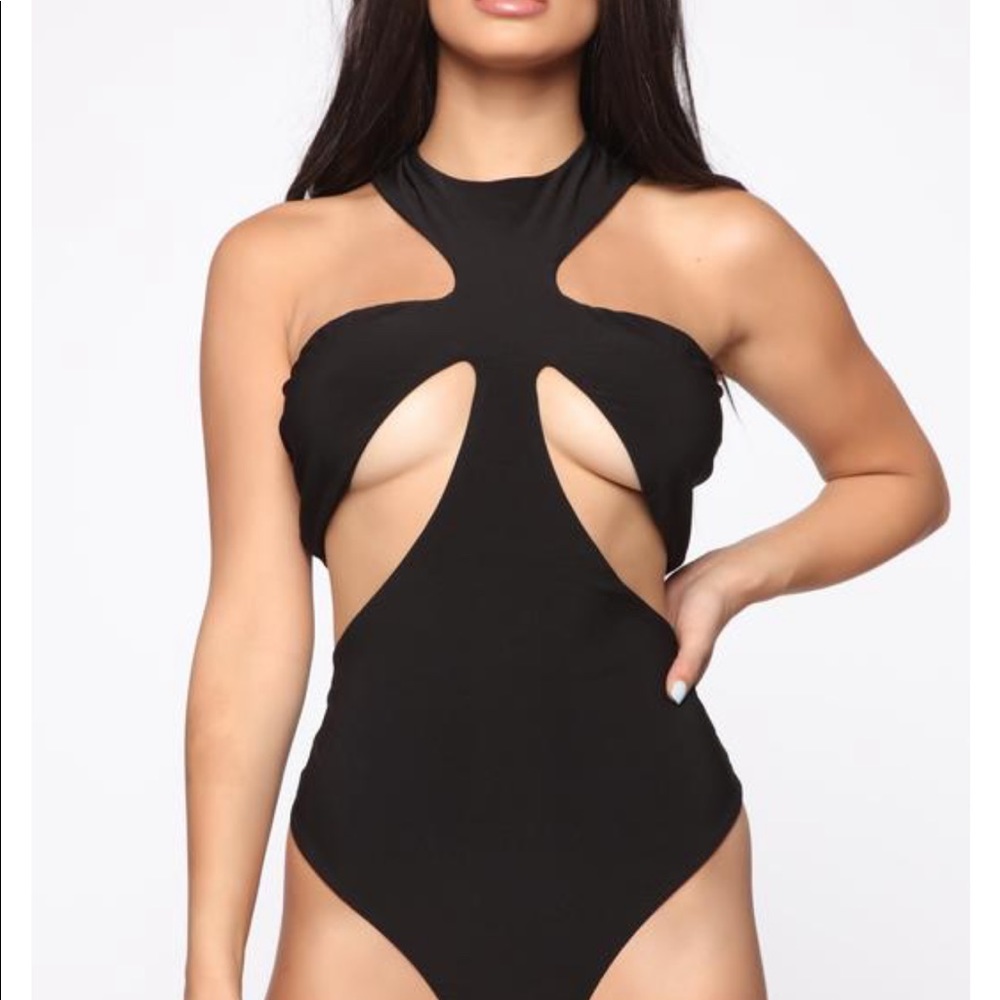 Size XL Fashion Nova bodysuit Brand new never worn